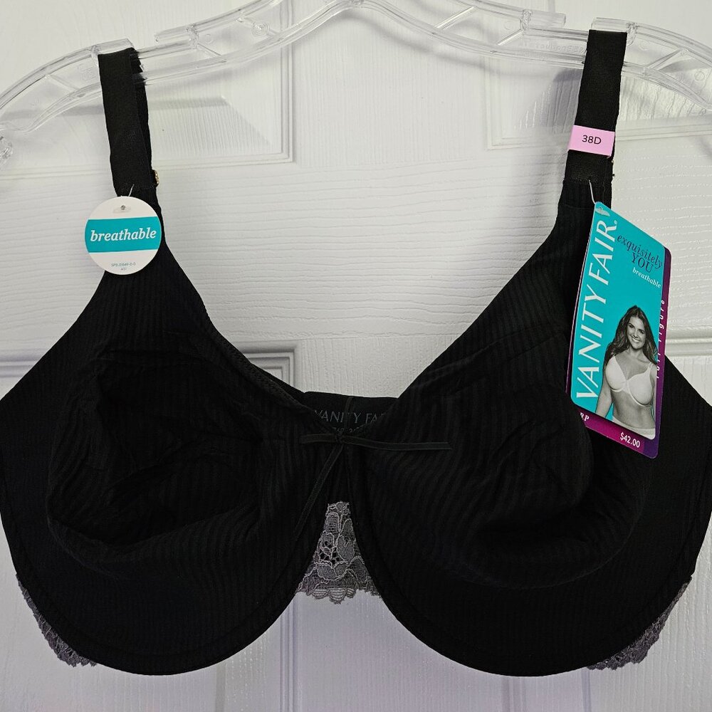 Vanity Fair Black Underwire Bra with Lace Trim Size 38D